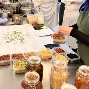 Hvad har peanuts, lakridsrod og �rter tilf�lles?